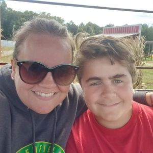 Meet your Posher, Amy